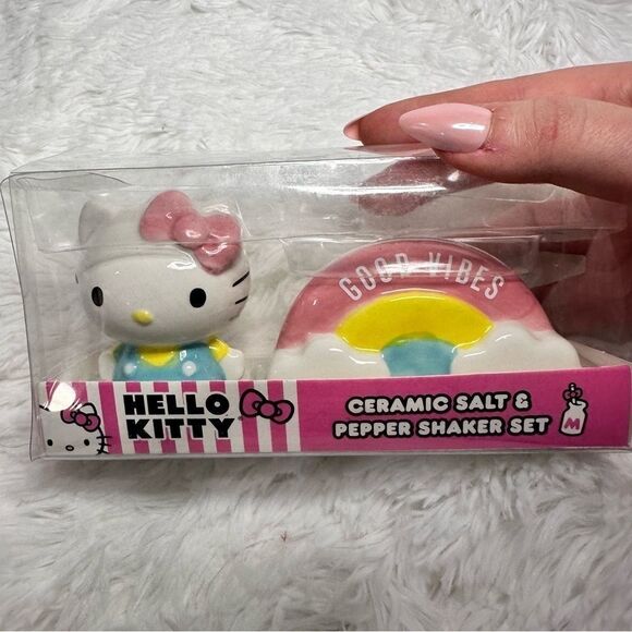 Sanrio Hello Kitty Rainbow and Figurine Salt and Pepper Shaker Set - Picture 4 of 5